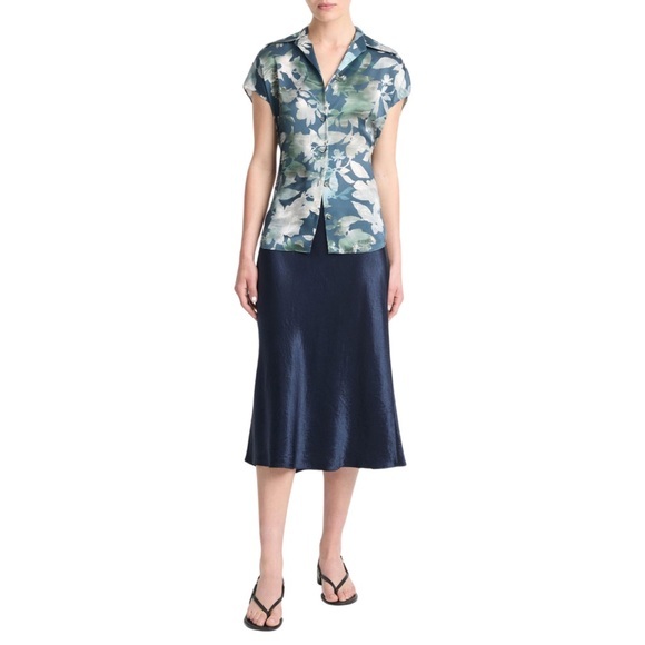 Vince. Shimmer Lake Floral Silk Blouse – Size XS NWT - Picture 1 of 3